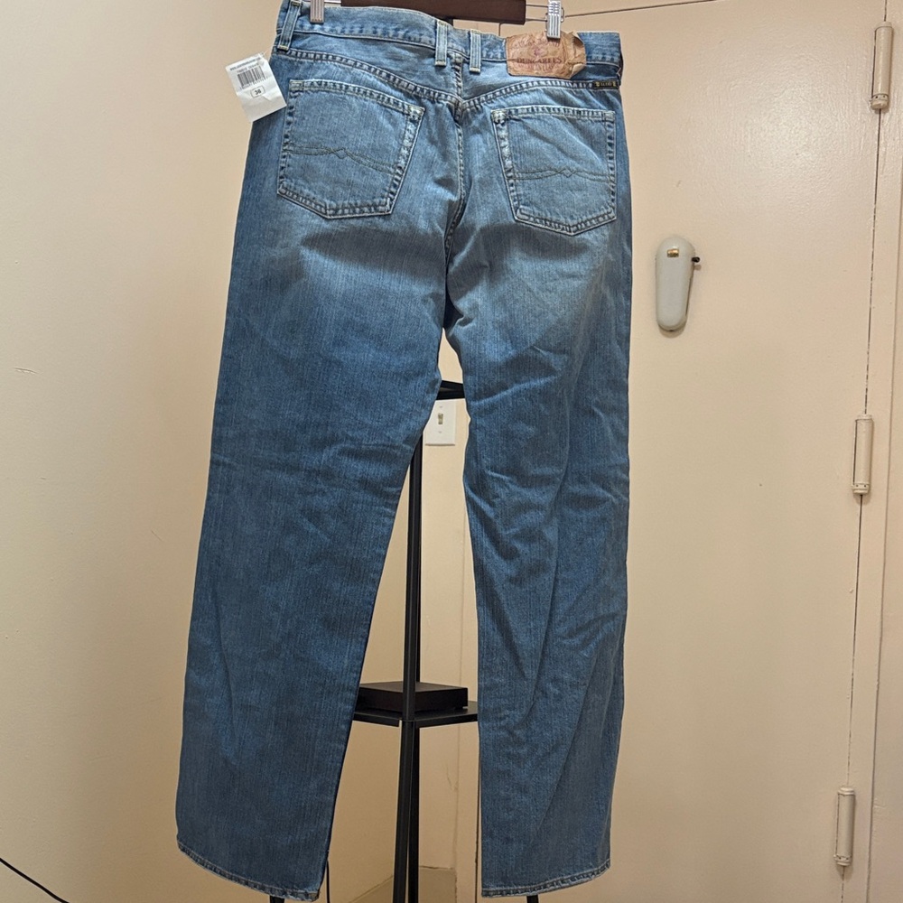 Lucky Brand Classic Blue Men's Jeans Size 36 - Picture 3 of 16